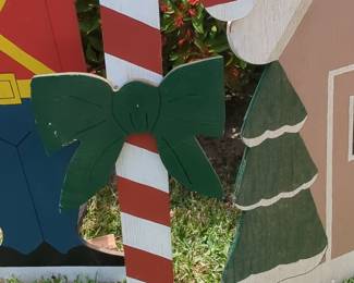 Hand-Painted Wooden Christmas Yard Art Set - Candy Cane, Nutcracker, Gingerbread House