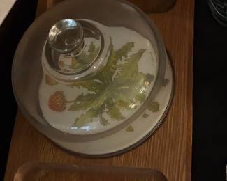 Vintage Goodwood Dandelion Cheese Dome and Serving Tray