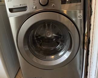 LG 4.5 cu. ft. Ultra Large Capacity Front Load Washer with Steam Technology