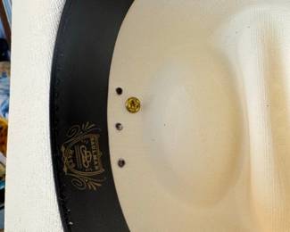 Saulmar Straw Cowboy Hat with Texas Star Pin
