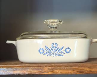 Vintage CorningWare Blue Cornflower 1.5 Quart Square Casserole Dish with Lid