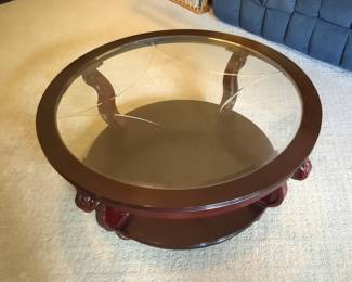 Traditional Round Mahogany Coffee Table with Glass Top and Lower Shelf