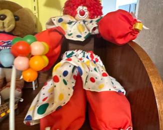 Vintage Heritage Mint Ltd. Polka-Dot Clown Shelf Sitter