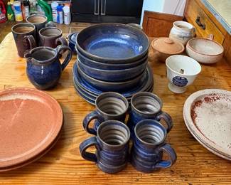 Narrow Land Pottery Collection 