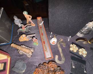 Vintage Iron Figurines 