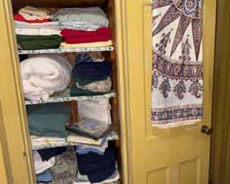 Bed & Bath Linens 