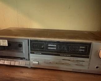 Vintage Hitachi Electronics 