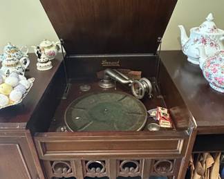 Brunswick Model RA Console Phonograph Circa s fourth image