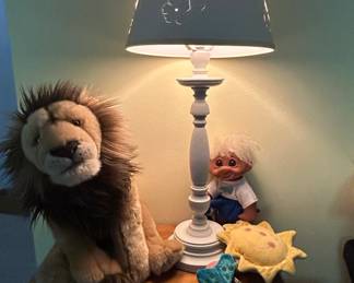 Estate Decor Assortment Table Lamp, Lion Plush, and Troll Doll