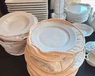 White Porcelain Dinnerware Collection with Storage Accessories