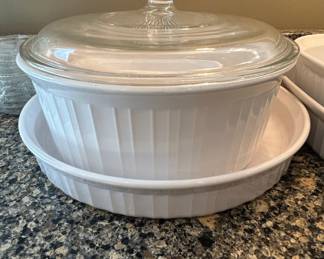 CorningWare French White FB . Liter Round Casserole Dish with Pyrex Lid
