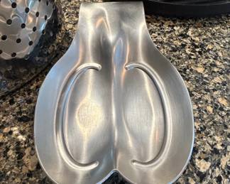Vintage Vernco Stainless Steel Spoon Rest Egg Shaped