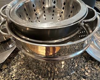 Nesting Stainless Steel Colander Set with Hammered Exterior