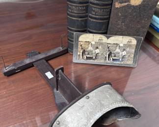 Stereoscope with World War through the stereoscope library