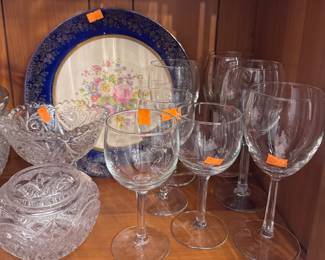 wine glasses and decorative plates