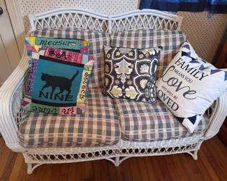 wicker love seat