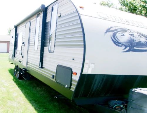 TCHEROKEE TRAILER RH