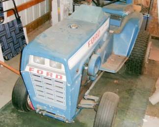 FORD LAWN TRACTOR