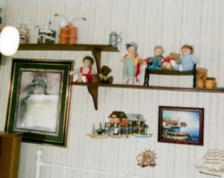 SAILOR AND DOLLS