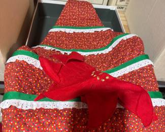 Assortment of Christmas & Holiday Decorations Including Wreaths, Garlands, Ornaments, Ribbon, Santa Figures, Tree Décor & Card Holders