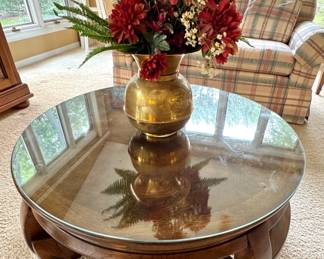 Gordon’s Fine Furniture Round Glass-Top Wood Coffee Table