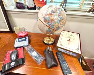 World Globe, Holy Bible