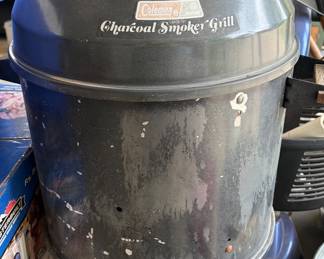 Smoker grill