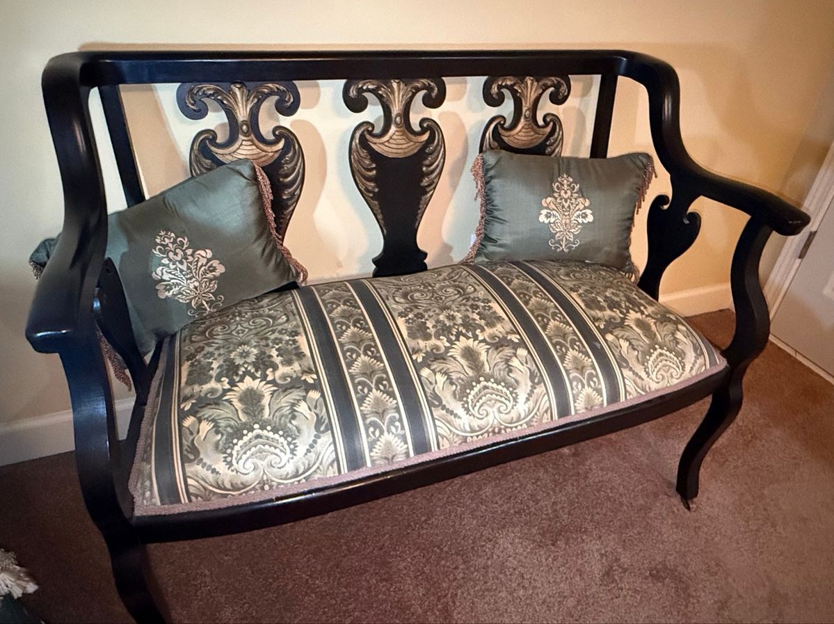 Black and Gold Chinoiserie Settee Style