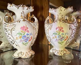 Paul's Gifts Floral Urn Vases