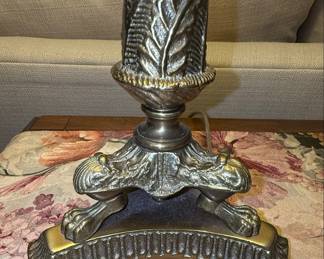 Neoclassical Style Table Lamp with Paw Feet