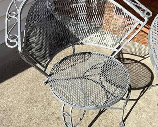 Russell Woodard Style Wrought Iron Patio Set