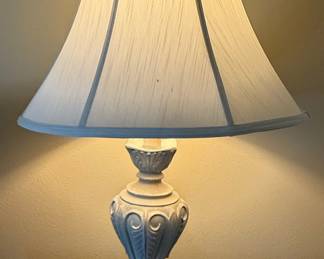 Vintage Cast Resin Acanthus Leaf Table Lamp