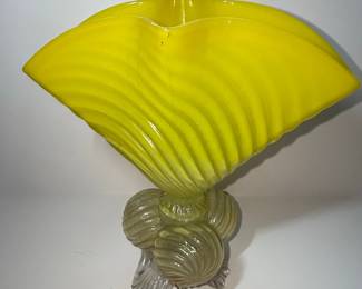 Victorian Style Vaseline Glass Fan Vase