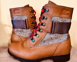 Sorel Emelie Conquest Boots 2