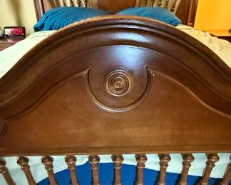 Colonial Revival Style Spindle Bed