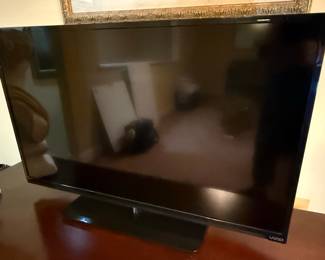 Vizio E390-A1 LED Television