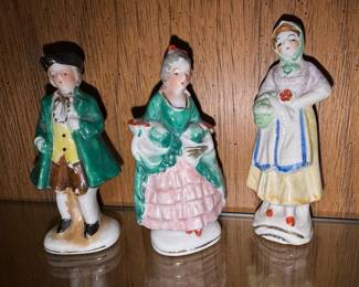 Occupied Japan Porcelain Victorian Couple Figurines