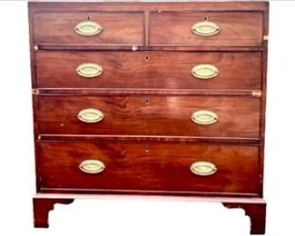 Federal Mahogany Chest Of Drawers With Brass Hardware On Raised & Graceful Bracket Feet