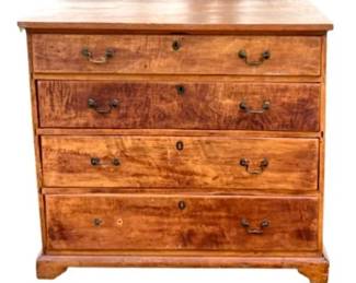 Chippendale Style Figured Maple Chest Of Drawers - Centennial Period