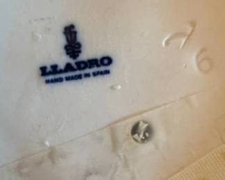 Lladro Girl with Lamb and Basket Figurine #4835