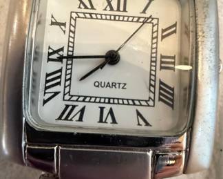 SKC Quartz Dress Watch
