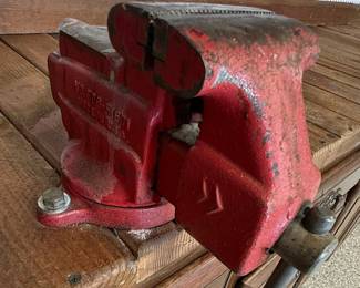 Craftsman No. 508-51801 Swivel Base Bench Vise