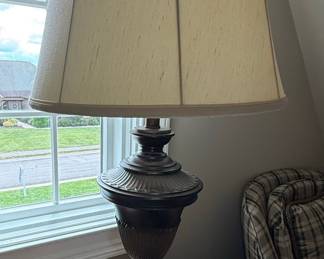 Neoclassical Style Urn Table Lamp