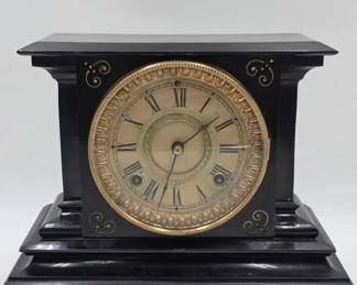 antique mantel clock