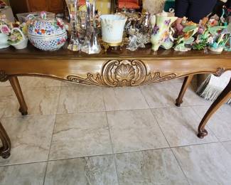 Couch table is part of 4 piece set which includes coffee table and 2 end tables