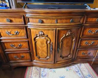 Dresser sold with nightstand and bed as set