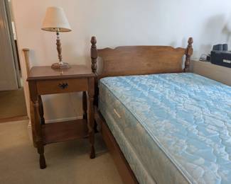 Twin bed