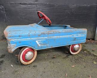 1960s Murray V Front Tee Bird Pedal Car