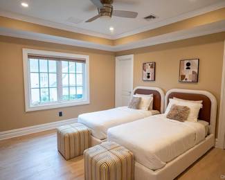 CONTEMPORARY MODERN TWIN BEDROOM FURNITURE