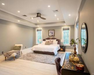 IMPORTED CONTEMPORARY MODERN KING SIZE BEDROOM FURNITURE